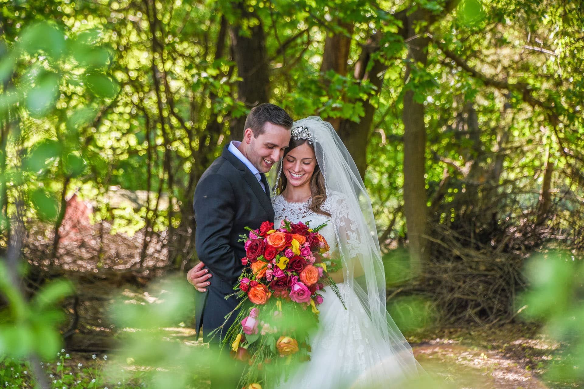 Tips for Capturing Eternal Love: Essential Advice for Wedding Photography.