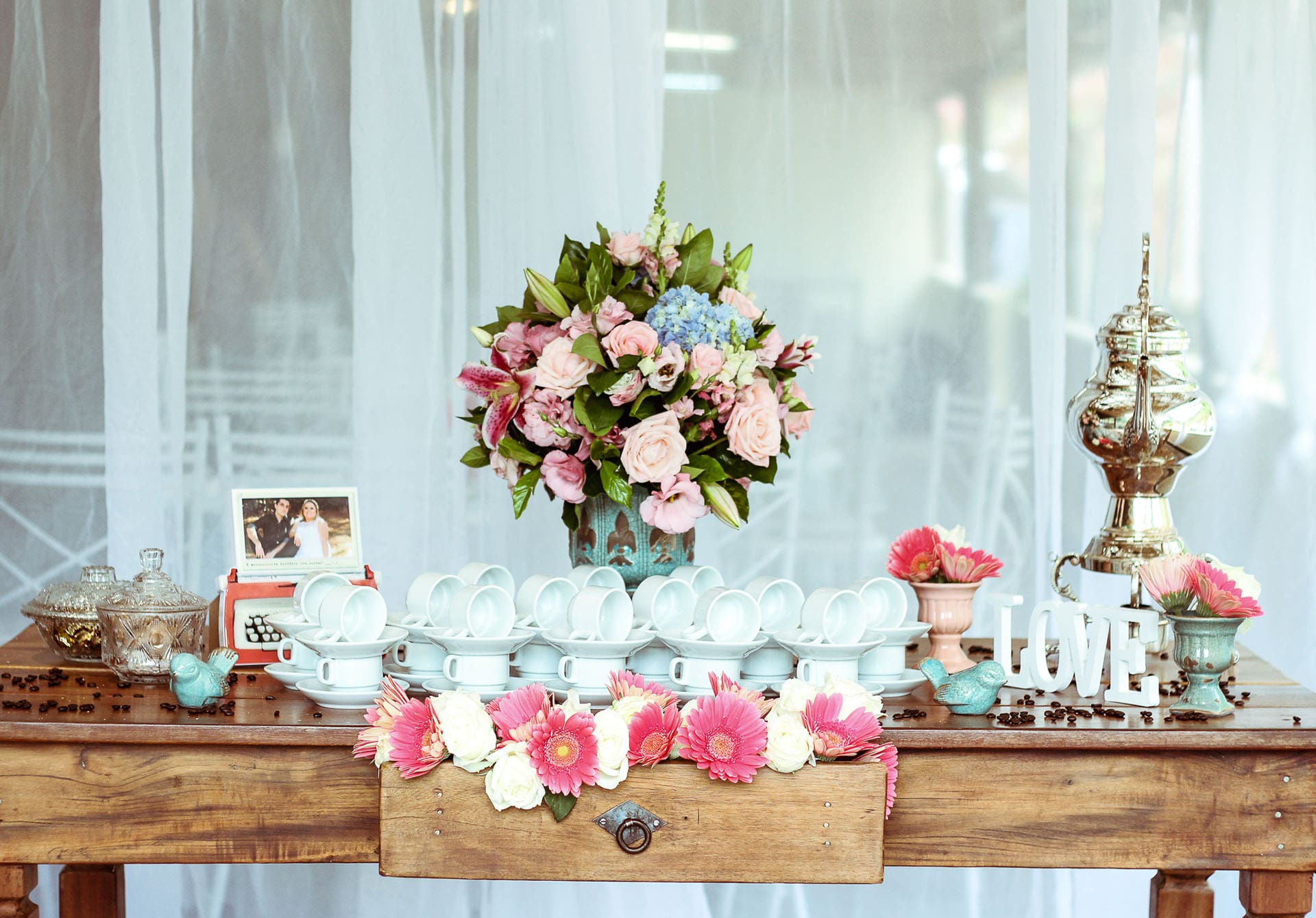 Forever Elegant: Unveiling Timeless Wedding Decor and Themes for Lasting Inspiration.